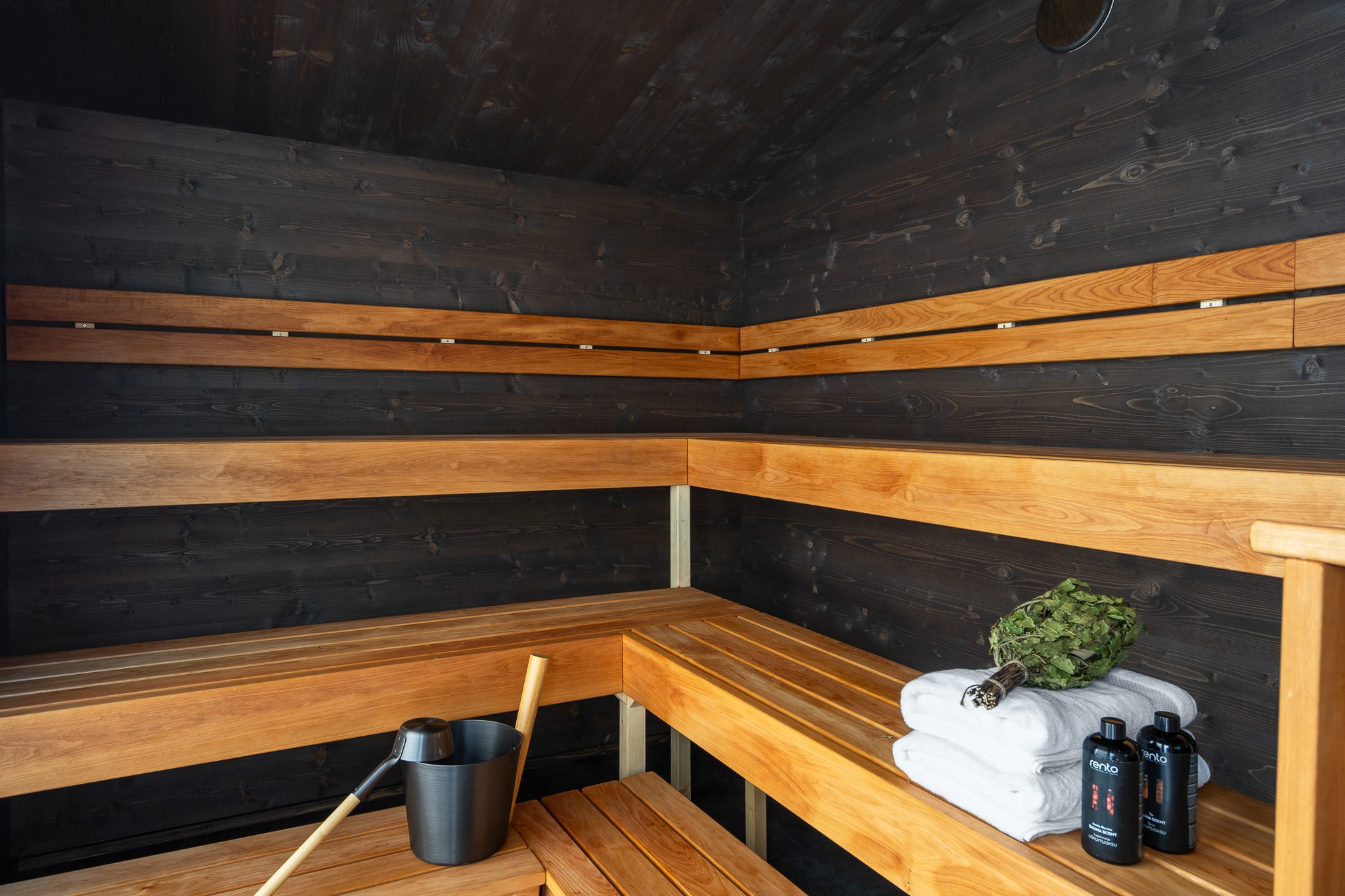 M-sauna C benches
